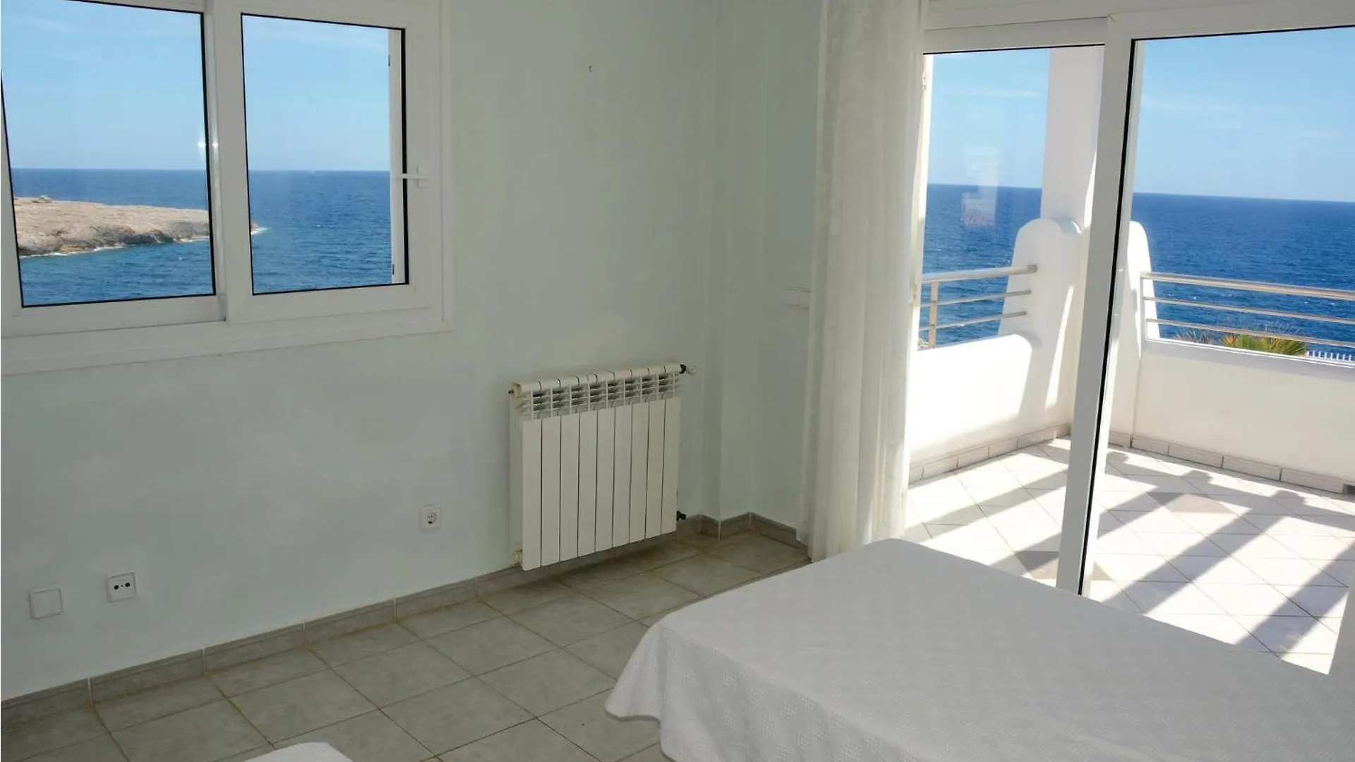 Nice Home In Cala Dor With House Sea View Cala D´Or 度假居